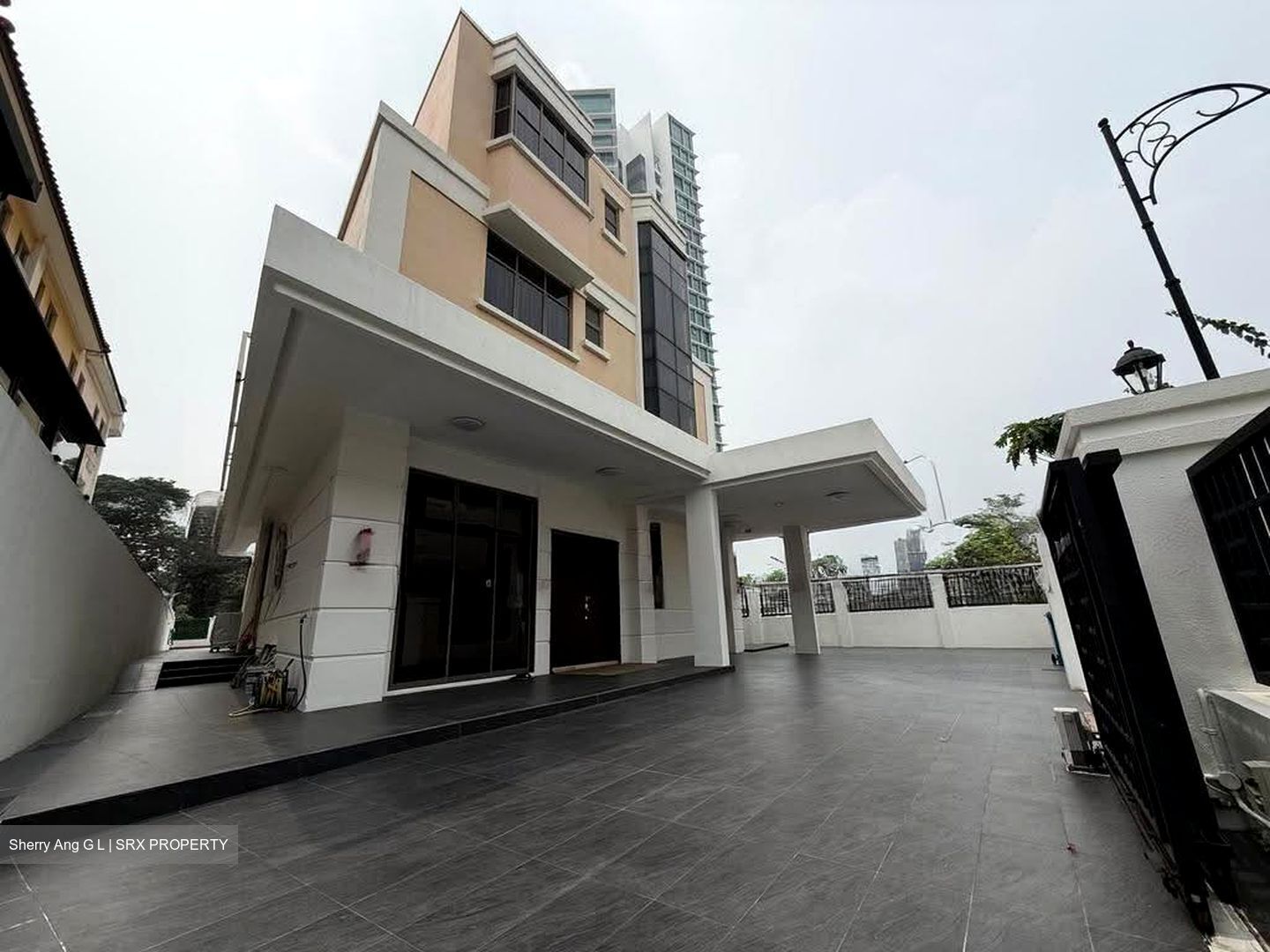 Chuan Villas (D19), Terrace #631641761